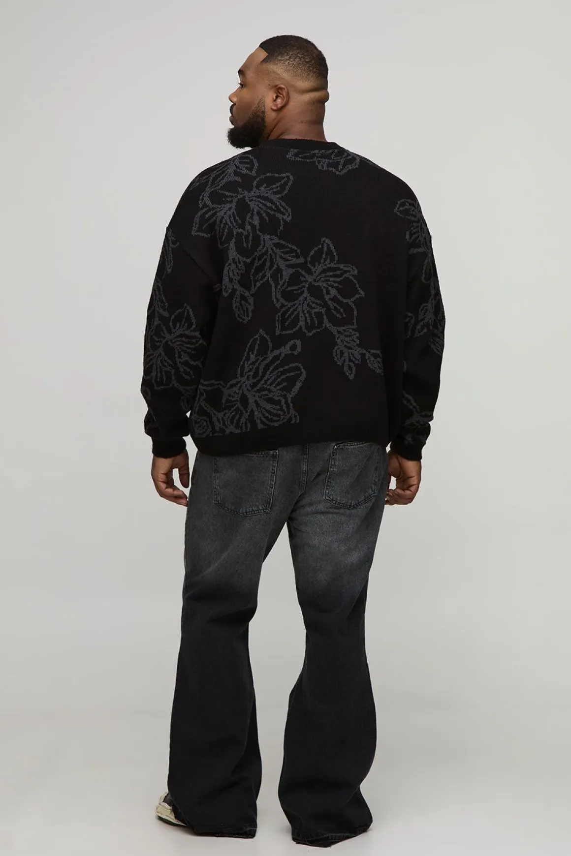 Pull tricoté jacquard fleuri, boxy, oversized et duveteux