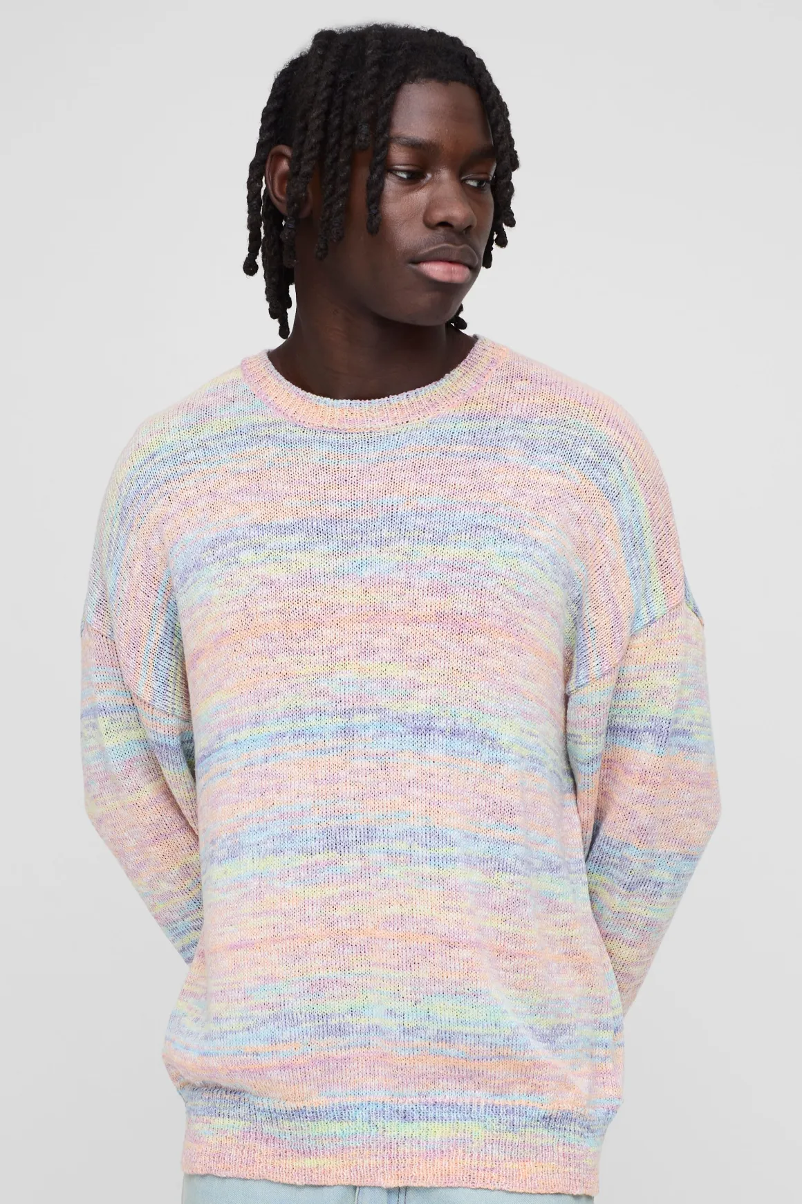 Pull tricoté léger à rayures ombrées démesurées