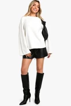 Pull tricoté oversize avec détail nœud