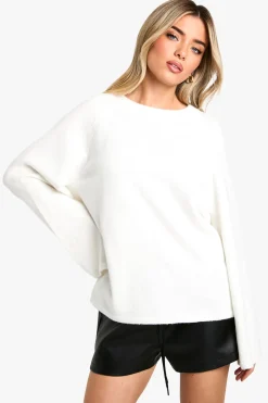 Pull tricoté oversize avec détail nœud