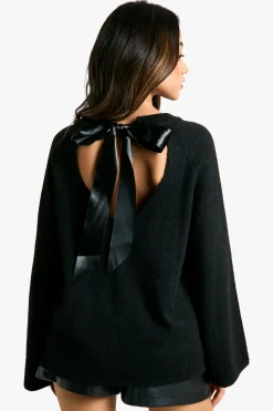 boohoo Pull tricoté oversize à détail de nœud<Femme Pulls Et Gilets|Toutes Les Mailles