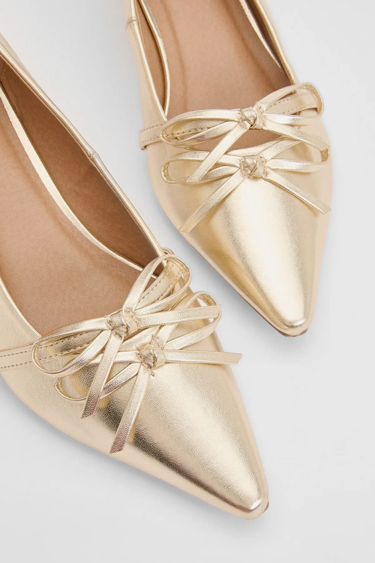Oasis Rita Escarpins À Talon Bobine En Cuir Métallisé Synthétique Avec Double Nœud Et Bride Mary Jane< Chaussures À Talons|Chaussures Dorées