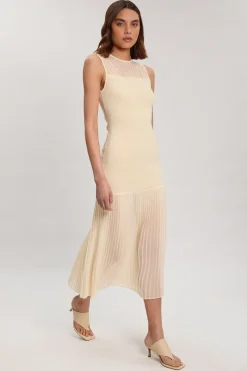 Robe Ajustée À Effet Bandage Avec Jupe Plissée Contrastante