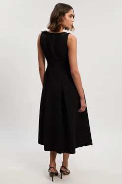 KarenMillen Robe ajustée en stretch compact, à encolure asymétrique et à jupe ample<Femme Tailleurs|Toutes Les Robes