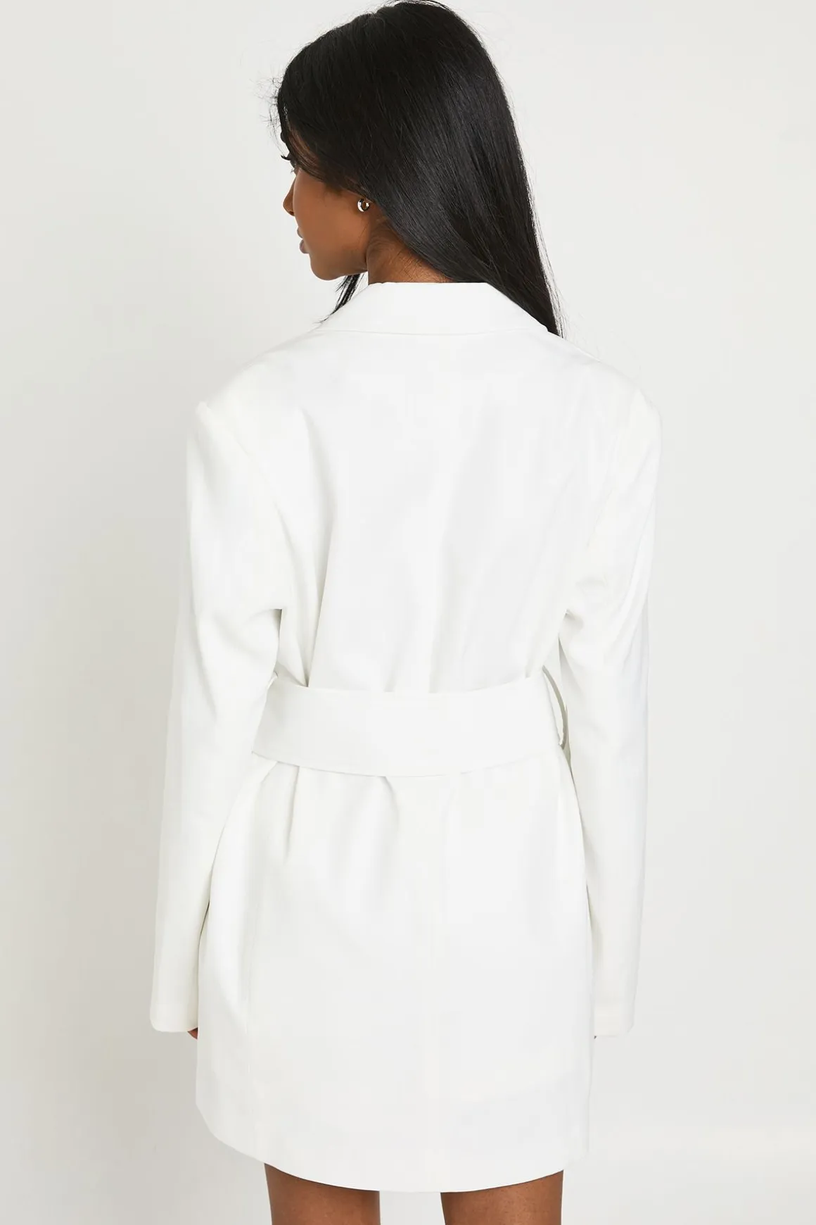 Robe Blazer Ajustée Oversize Avec Détail Boucle