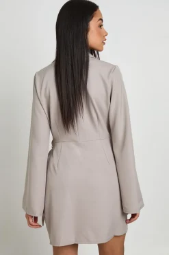 boohoo Robe Blazer Aspect Lin Avec Liens Latéraux À Bordure Dorée<Femme Tailleurs|Robes À Manches Longues