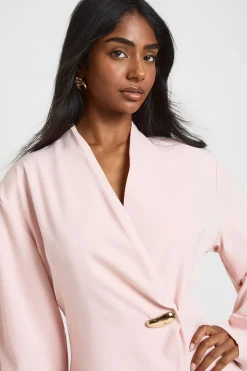Robe Blazer Cache-cœur À Épaulettes Structurées Et Manches Ballon