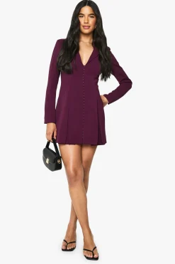 Robe blazer cintrée avec fermeture à crochets et œillets