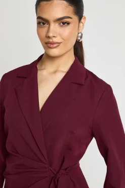 boohoo Robe Blazer Cintrée à Drapé Croisé Devant<Femme Tailleurs|Robes À Manches Longues