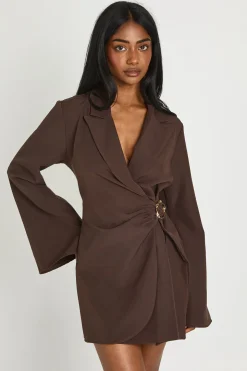 Robe Blazer Cintrée À Détail Boucle Et Taille Nouée