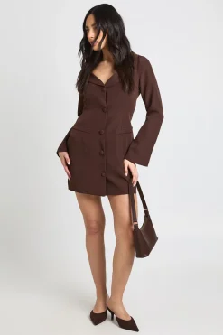 Robe Blazer Cintrée À Encolure Bardot