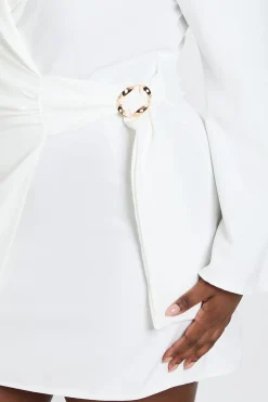 Robe Blazer Cintrée Grande Taille Avec Détail Boucle Et Ceinture À Nouer À La Taille
