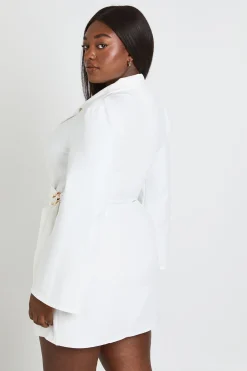 Robe Blazer Cintrée Grande Taille Avec Détail Boucle Et Ceinture À Nouer À La Taille