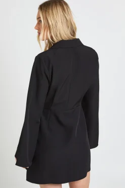 boohoo Robe Blazer Cintrée Petite Taille Avec Détail Boucle Et Ceinture À Nouer<Femme Tailleurs|Robes À Manches Longues