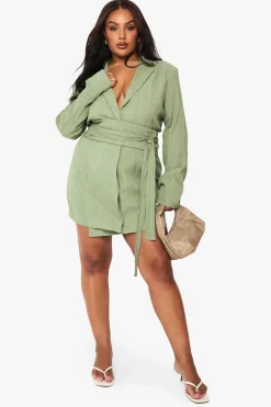 boohoo Robe Blazer Cintrée Texturée Grande Taille Avec Ceinture<Femme Tailleurs|Robes À Manches Longues