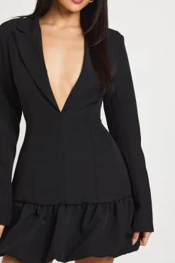 Robe Blazer à Décolleté Plongeant et Ourlet Asymétrique