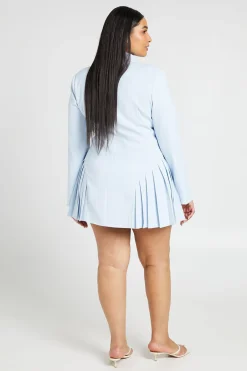 boohoo Robe Blazer À Jupe Plissée Et Boutonnage Grande Taille<Femme Tailleurs|Robes À Manches Longues