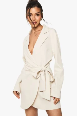 Robe blazer portefeuille cintrée à l'avant, effet lin