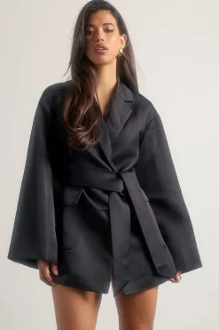 boohoo Robe blazer portefeuille surdimensionnée à manches évasées<Femme Tailleurs|Robes À Manches Longues