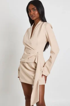boohoo Robe Blazer Sans Col Avec Détail Drapé<Femme Tailleurs|Robes À Manches Longues