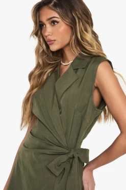 boohoo Robe blazer sans manches à effet lin, drapée à l'avant, style wrap<Femme Tailleurs|Robes