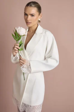 Robe Blazer Structurée à Ourlet en Dentelle