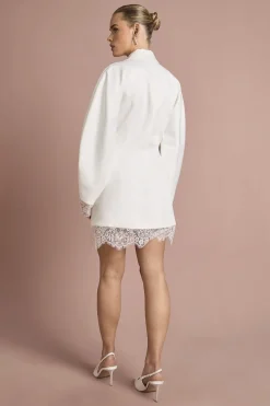 Robe Blazer Structurée à Ourlet en Dentelle