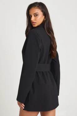 boohoo Robe blazer surdimensionnée à boucle ajustée<Femme Tailleurs|Robes À Manches Longues