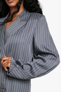 Robe Blazer Surdimensionnée à Rayures Tissées avec Poches