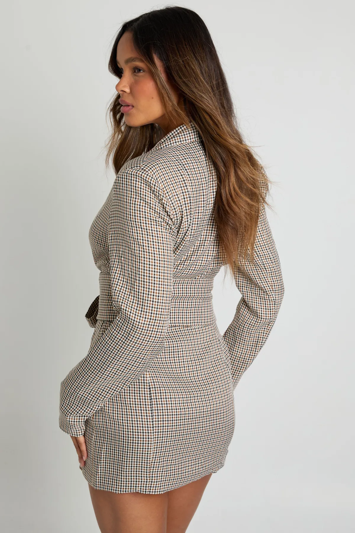 boohoo Robe blazer sur mesure avec ceinture et détails<Femme Tailleurs|Robes À Manches Longues