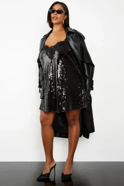 boohoo Robe Caraco Grande Taille À Sequins Avec Finitions En Dentelle<Femme Satin Et Dentelle|Robes