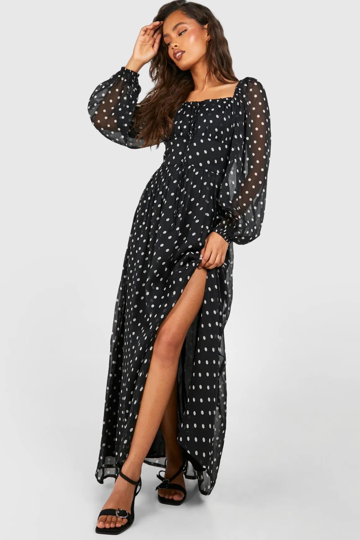 Robe champêtre mi-longue en mousseline de soie à pois