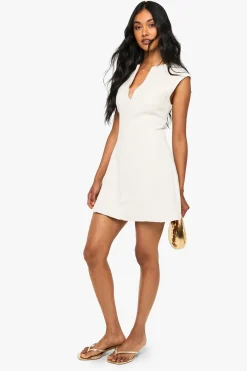 Robe chemise ajustée en bouclé à encolure V