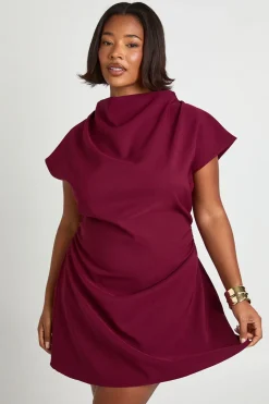 Robe chemise asymétrique ruchée à manches cap en taille plus