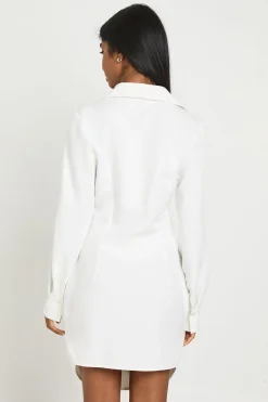boohoo Robe Chemise Boutonnée Avec Détail Drapé<Femme Robes À Manches Longues|Robes
