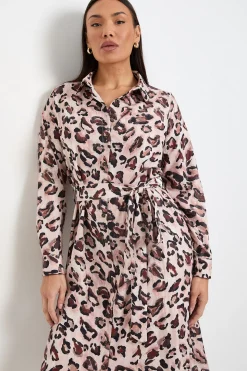 Robe Chemise Boutonnée à Col Imprimé Léopard
