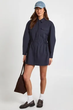 boohoo Robe Chemise Boutonnée En Sergé Avec Détails De Poches<Femme Robes À Manches Longues|Robes