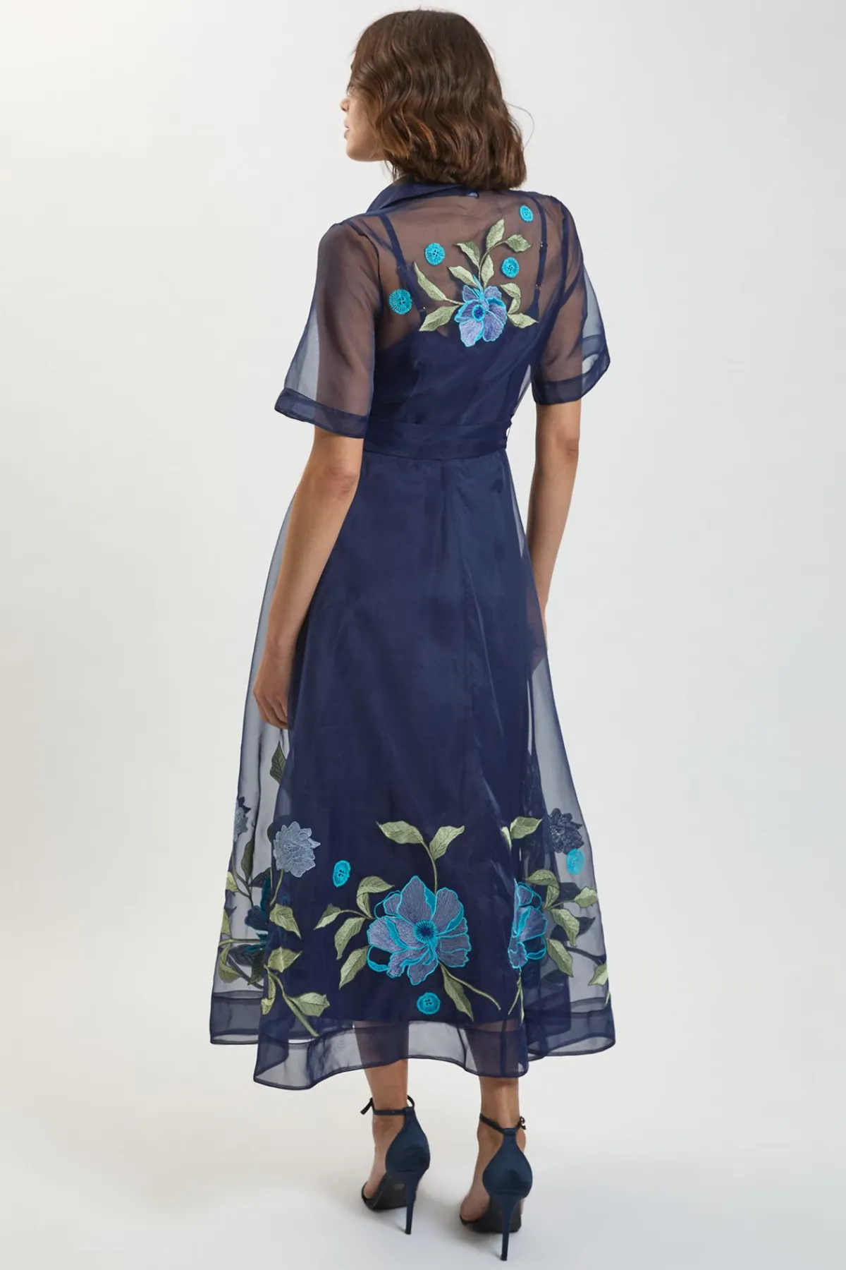 KarenMillen Robe Chemise Ceinturée En Organdi Avec Broderie Détaillée<Femme Robes Chemise|Toutes Les Robes