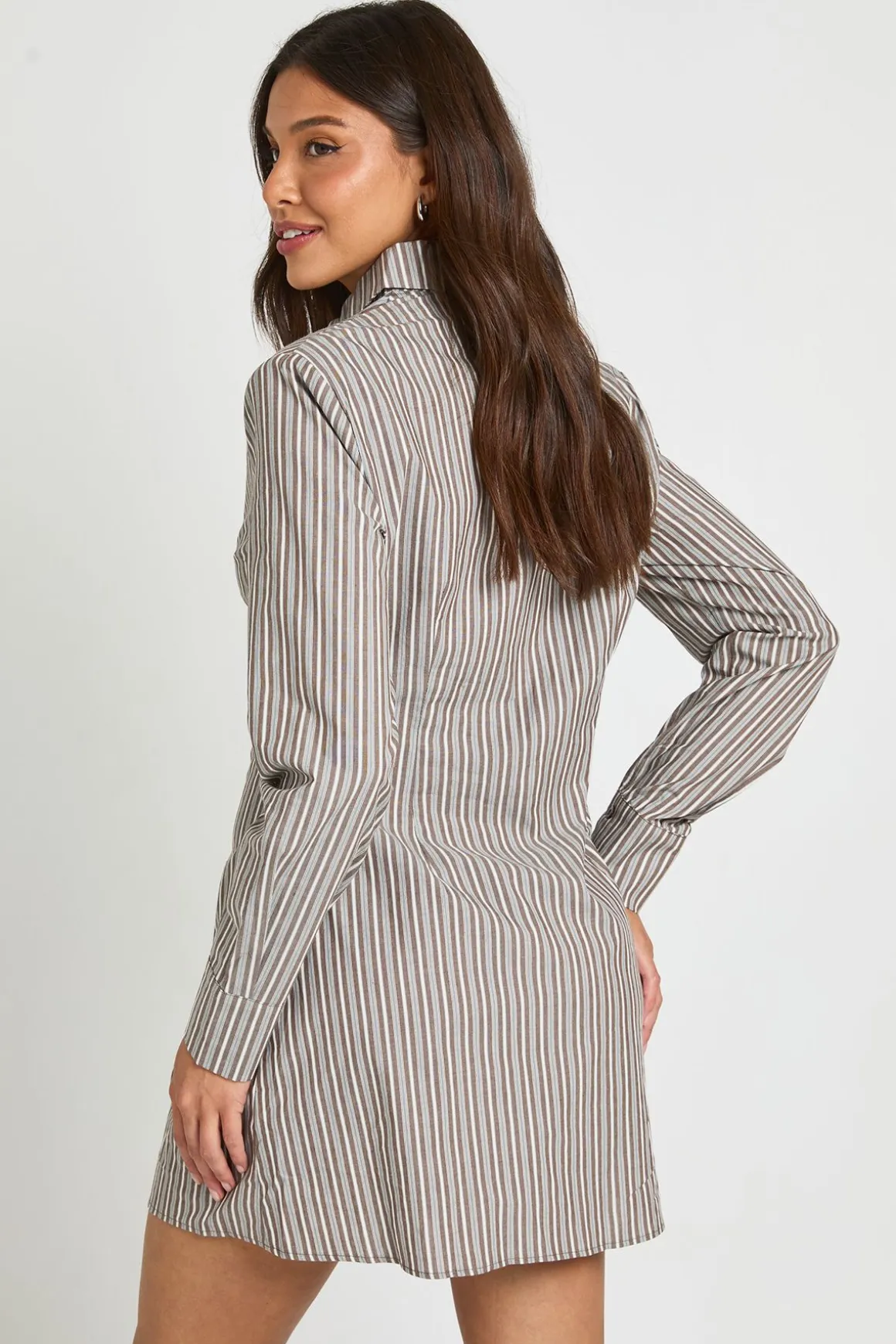 Robe Chemise Cintrée À Taille Froncée