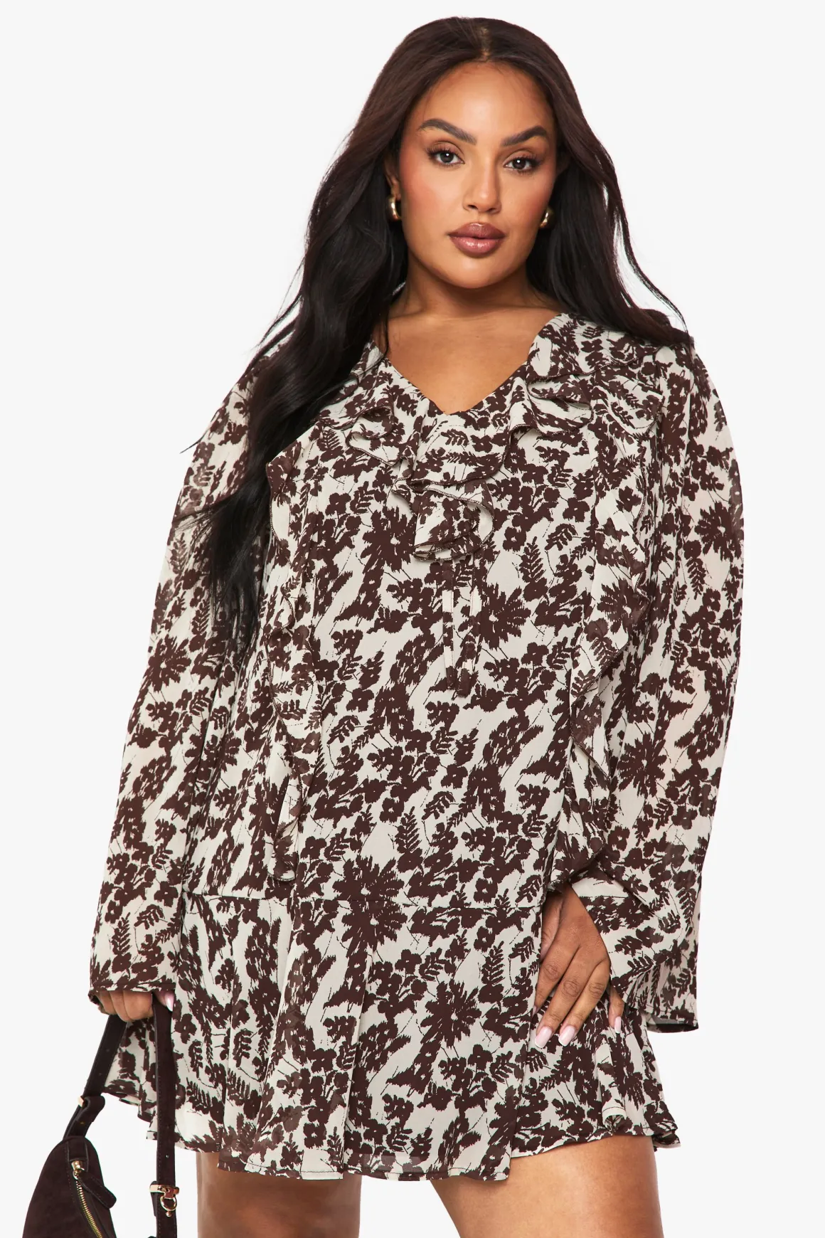 Robe chemise droite à nouer sur le devant à volants floraux Plus