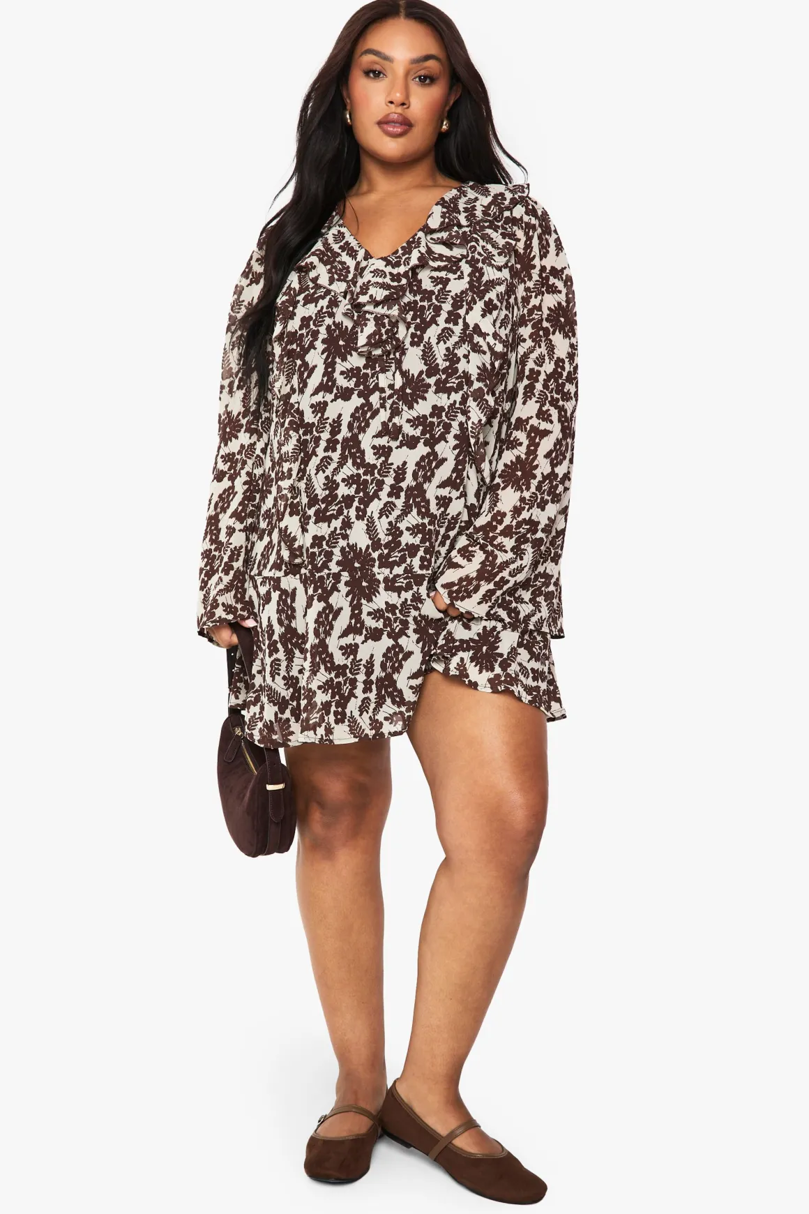 Robe chemise droite à nouer sur le devant à volants floraux Plus