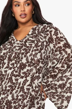 Robe chemise droite à nouer sur le devant à volants floraux Plus