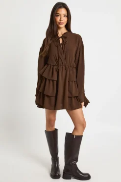 Robe chemise à détails de poches martelées