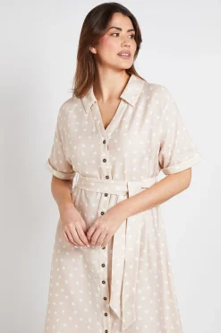 Robe Chemise D'été À Pois Avec Boutons