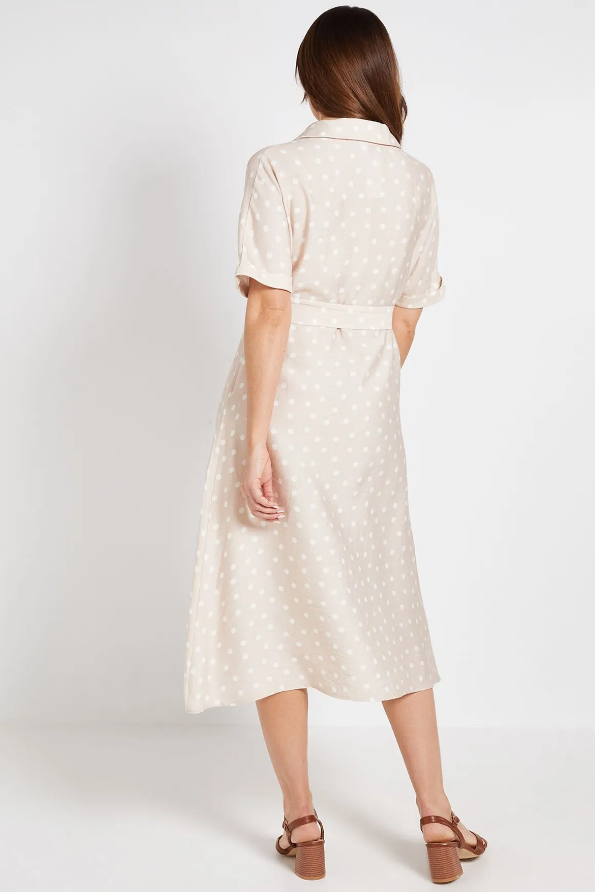 Robe Chemise D'été À Pois Avec Boutons