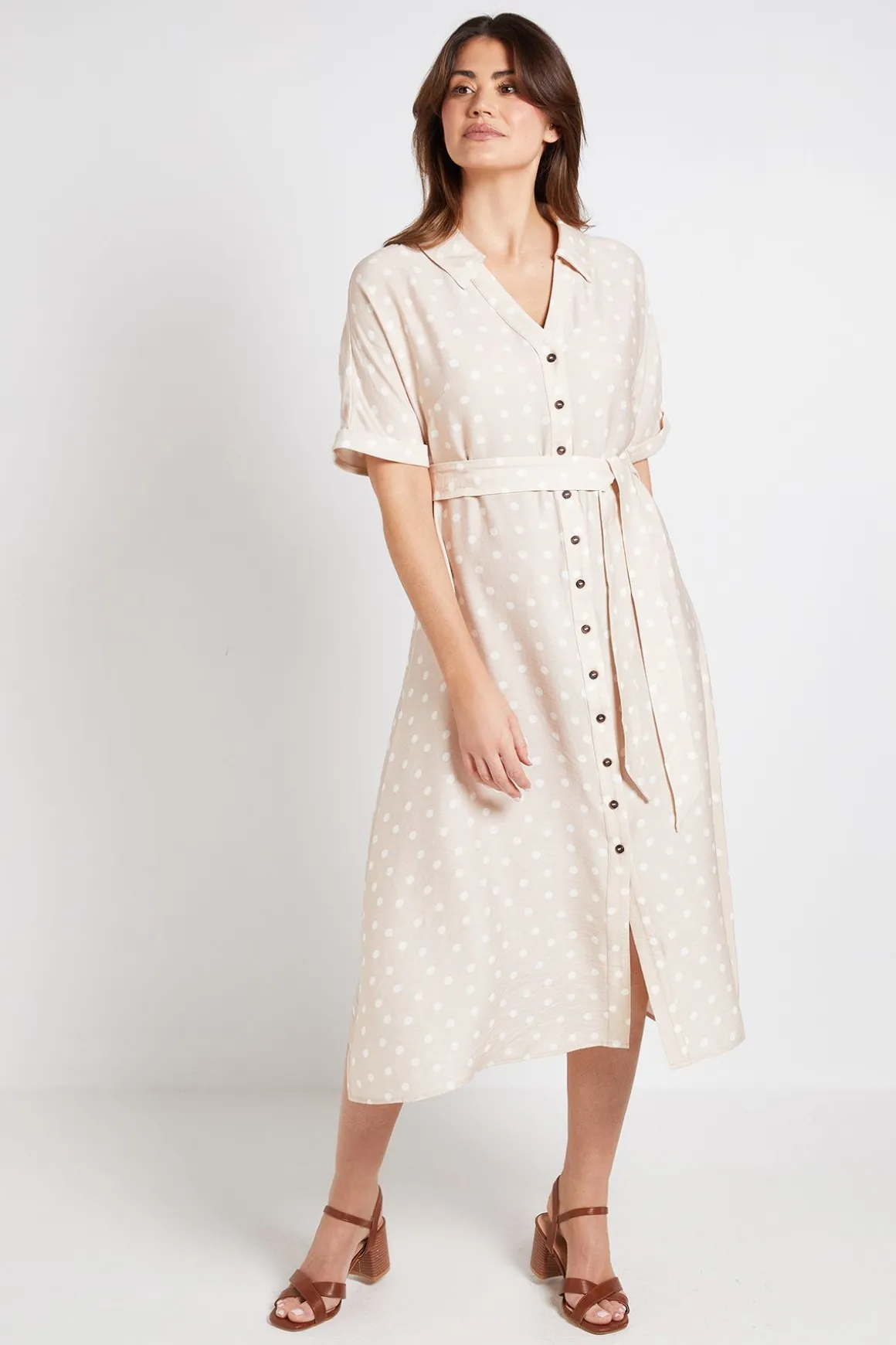 Robe Chemise D'été À Pois Avec Boutons