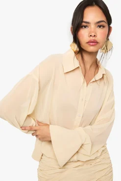 Robe chemise en chiffon à taille basse et froncée