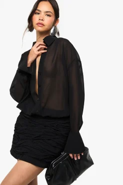 Robe chemise en chiffon à taille basse froncée