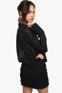 Robe chemise en chiffon à taille basse froncée