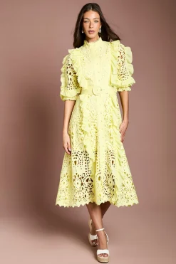 Robe Chemise En Dentelle À Volants Avec Ceinture